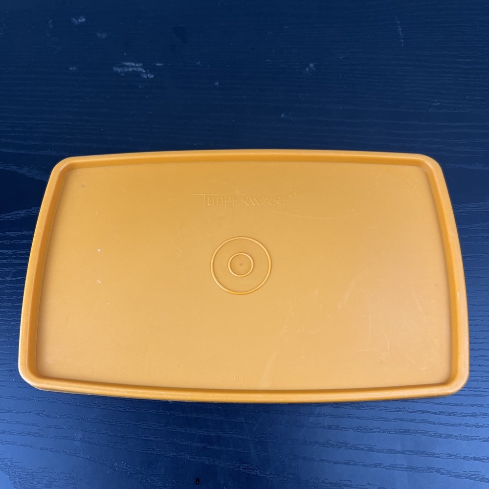 Tupperware 714-13 Red Rectangle Replacement Lid Seal Vintage Container